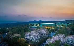 We Hotel Jeju